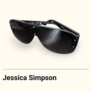 Jessica Simpson Sleek Black Sunglasses